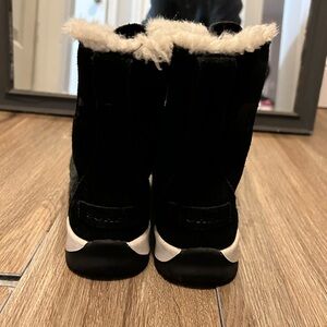 Sorel Black Boots with White Fur Trim